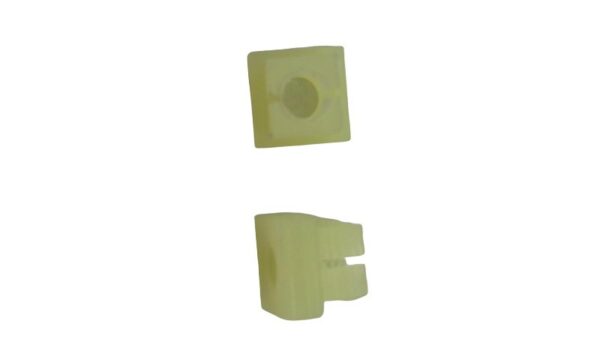 Ecrou plastique de réglage phare CC de 75 à 83 (série 2/3)